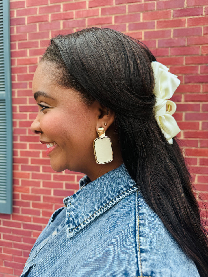 Cream Bow Claw Clip - Hair Clip Bows