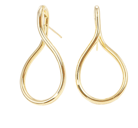 Beyond the Curves - Gold Earrings